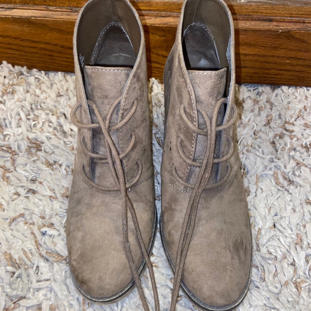 MIA booties - Picture 2 of 5